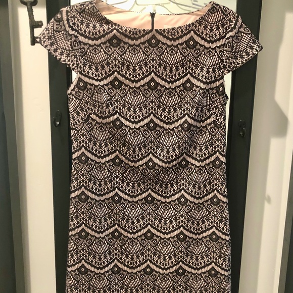 Eliza J Dresses & Skirts - Eliza J Lace Sheath Dress ~ Beautiful Like New!
